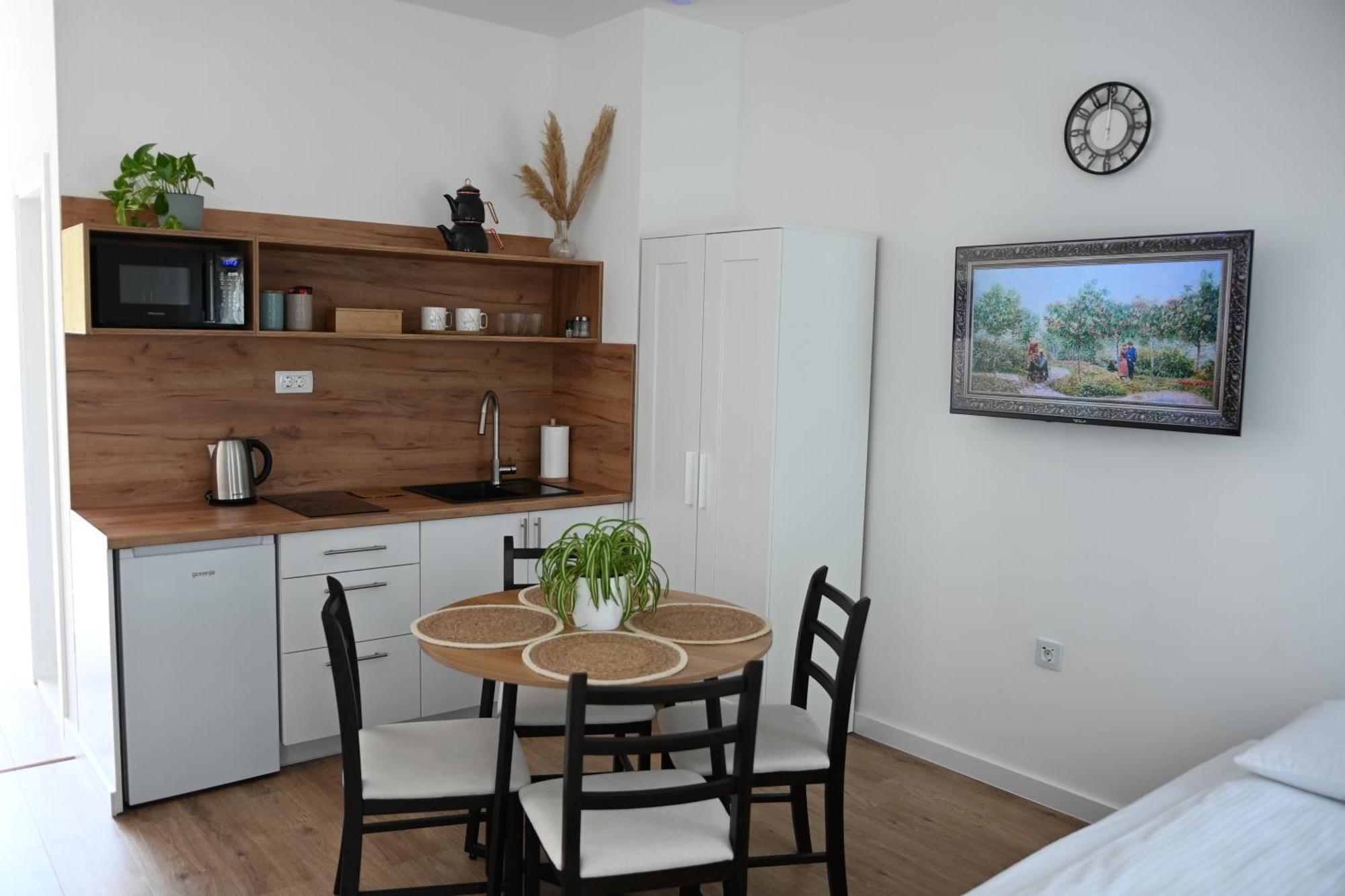 Studio Apartmani Izvor Blagaj Exterior foto